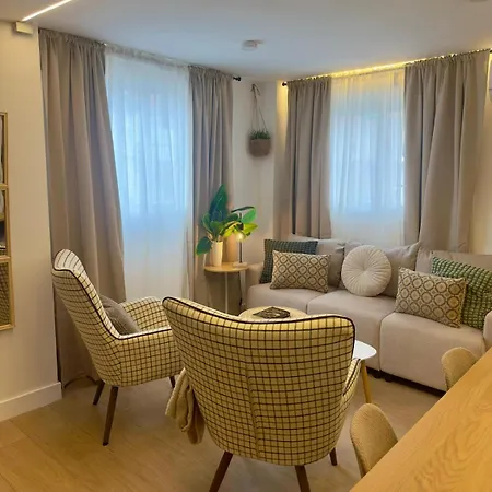 Center Trinidad Living Apartament Malaga