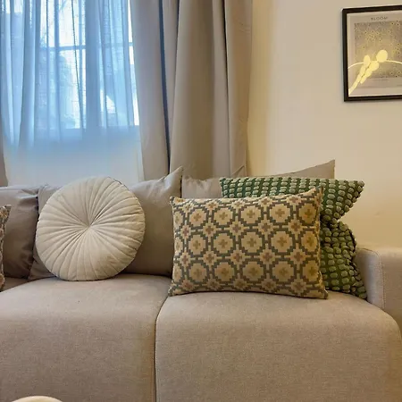 Center Trinidad Living * Malaga