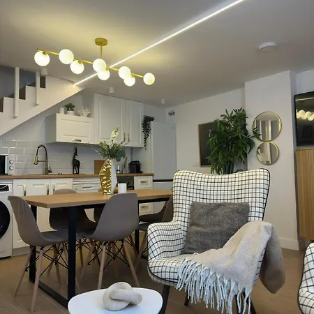 Center Trinidad Living Apartament Malaga